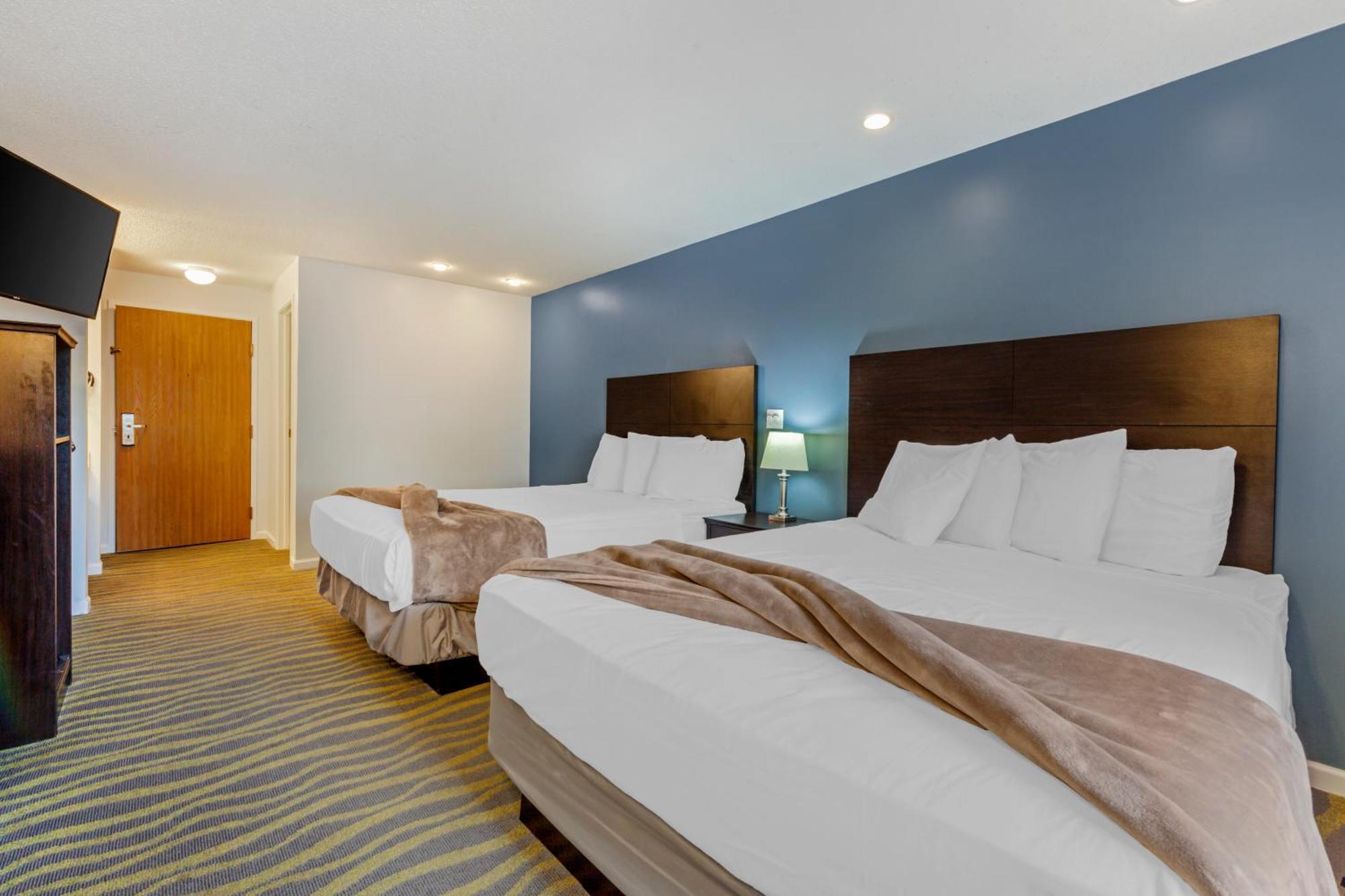 Hotel Atlantis Family Waterpark Hotel, Ascend Collection Lake Delton