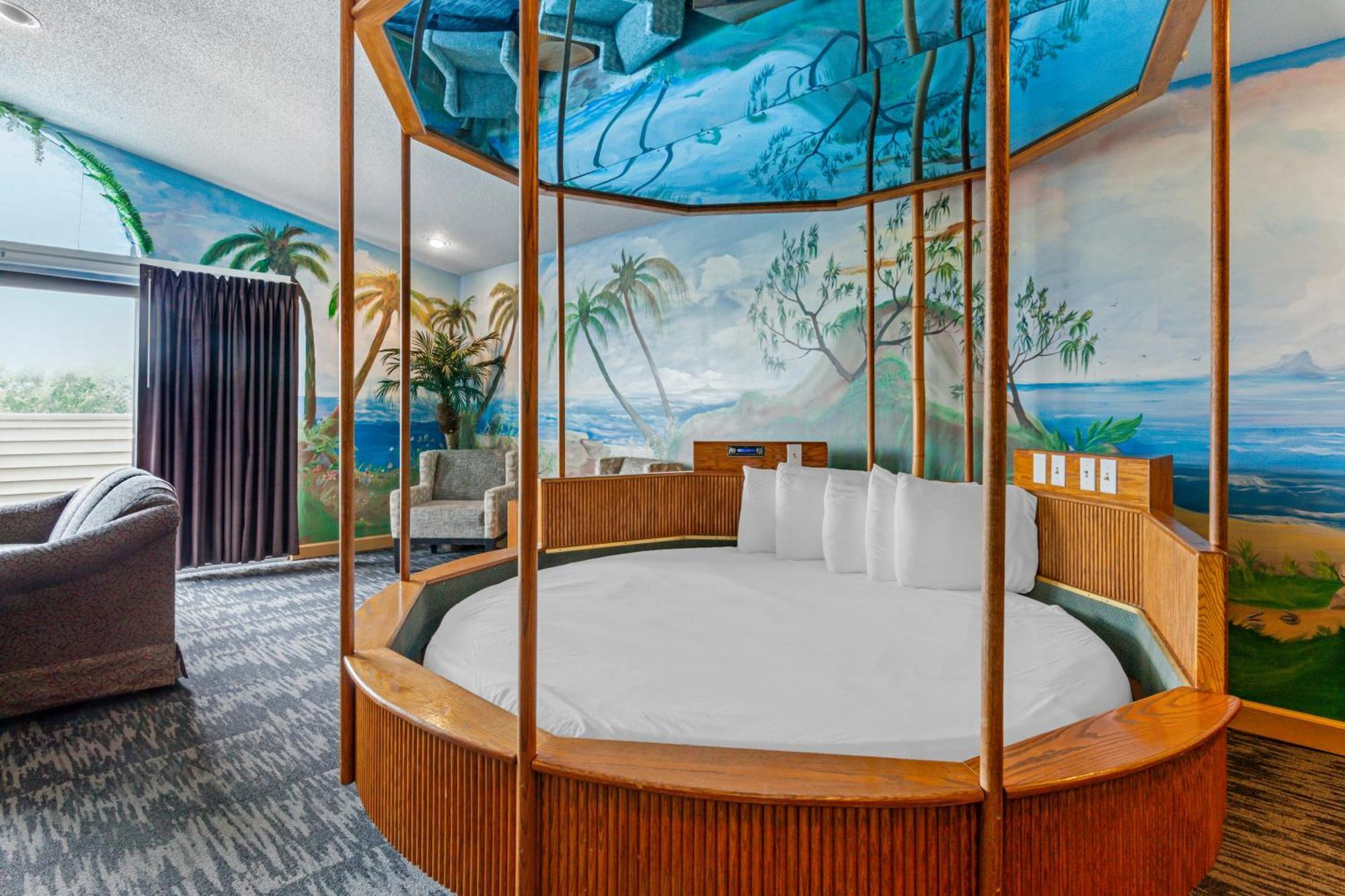 Atlantis Family Waterpark Hotel, Ascend Collection Lake Delton