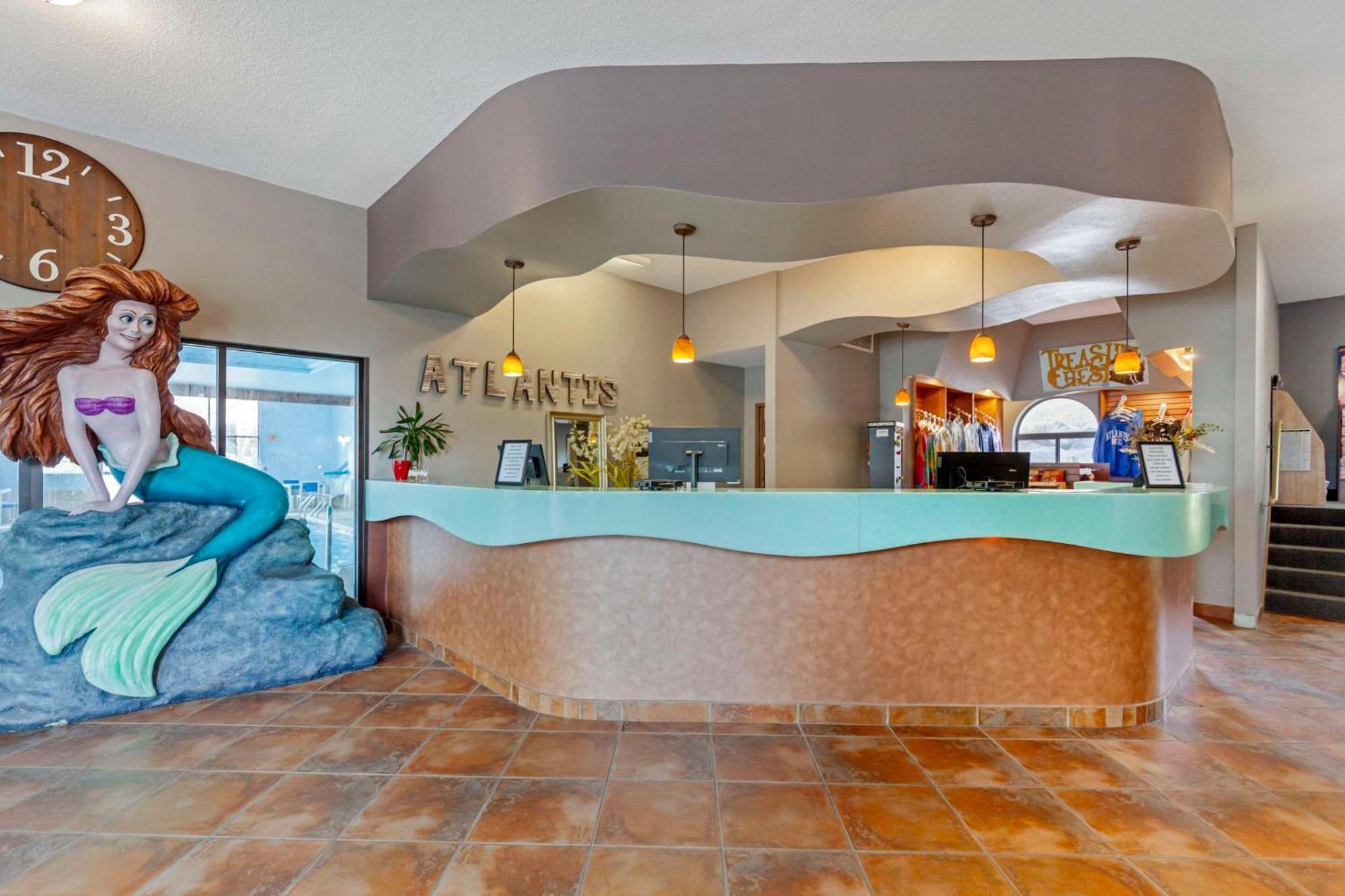 Atlantis Family Waterpark Hotel, Ascend Collection Hotel Lake Delton